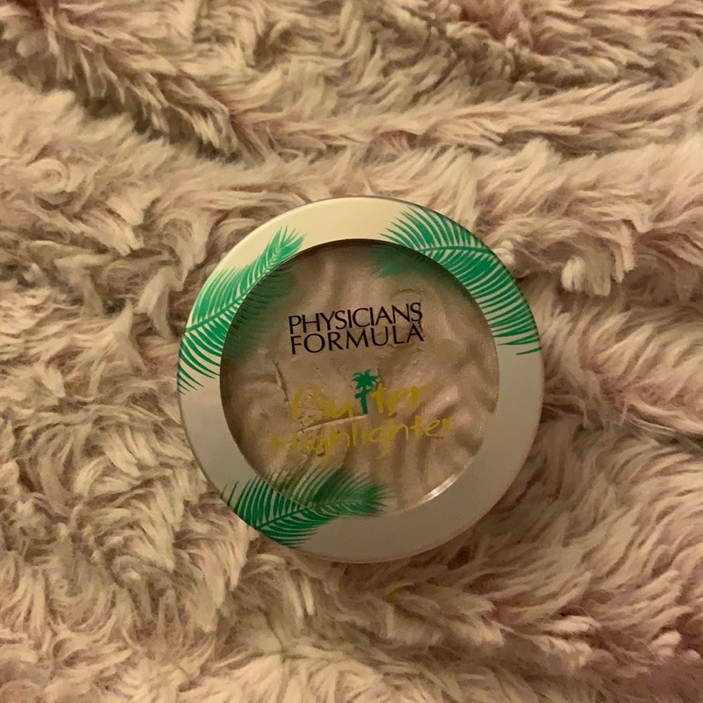 Physicians formula butter highlighter